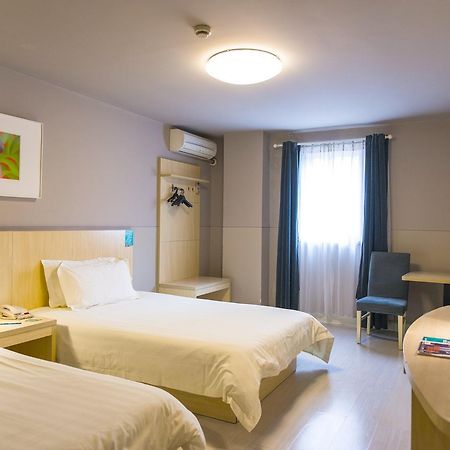 Jinjiang Inn Foshan Zumiao Qinren Road Εξωτερικό φωτογραφία