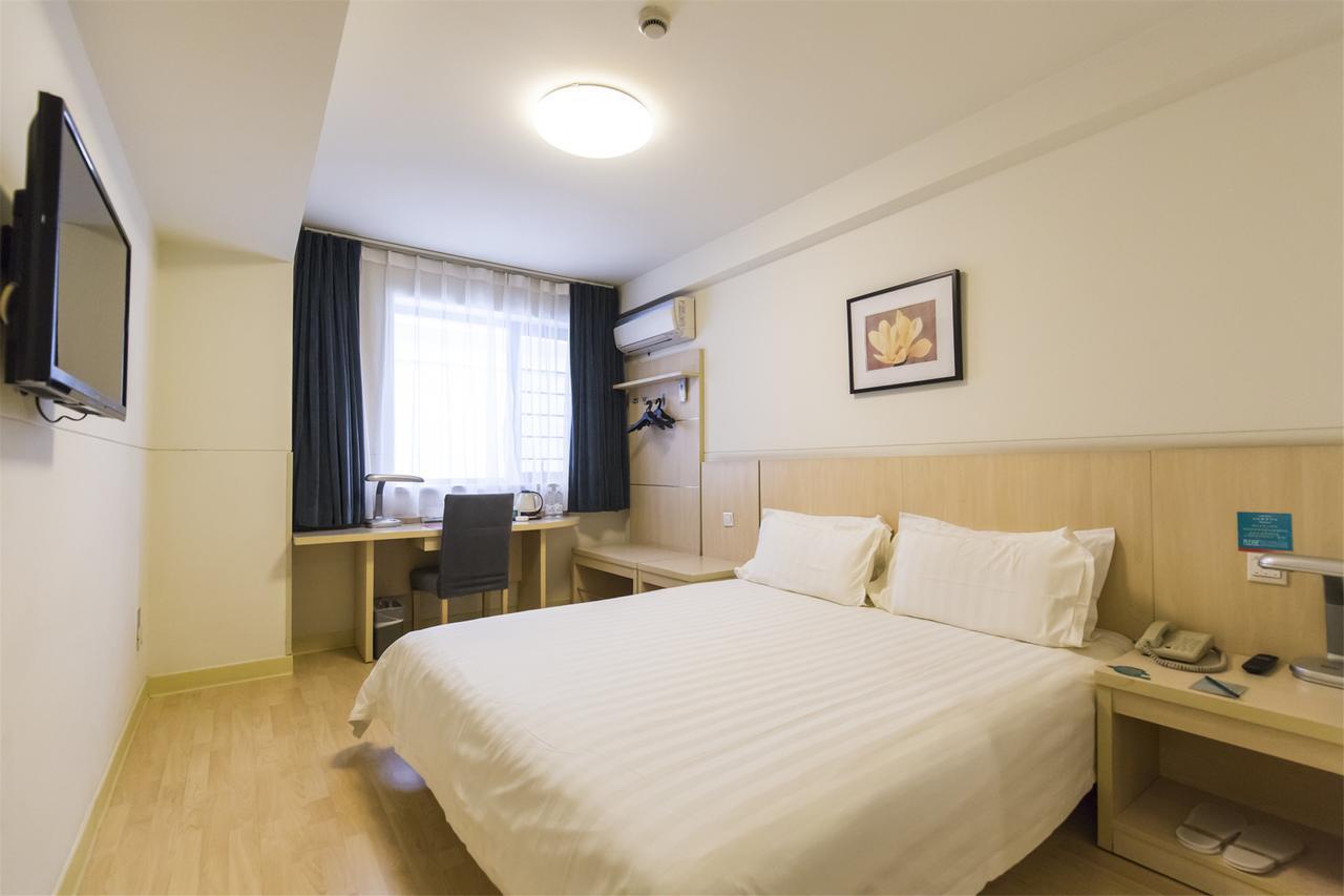 Jinjiang Inn Foshan Zumiao Qinren Road Εξωτερικό φωτογραφία